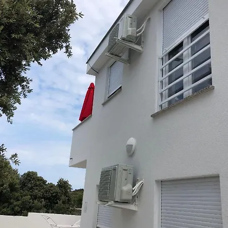Apartment Obitelji Hrzan-keglevic 2 *